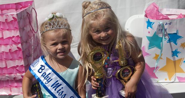 Baby Miss Southern California;  Kali Betz - age 3 from Oceanside with her cousin and fellow competitor, Shaleigh Betz, 4 in 2014
