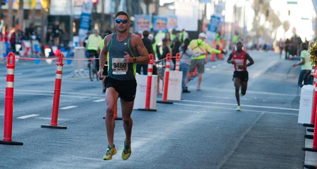 Darren Brown of Solana Beach opens up a lead early on the way to his record setting run in the 5 mile race at the PMCU O'side Turkey Trot