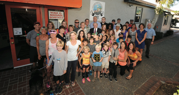 C3+members+along+with+Bpys+%26+Girls+Club+staff+and+kids+celebrate+their+latest+gift+to+the+Boys+%26+Girls+Clubs+of+Carlsbad.%0A+%28courtesy+photo%29