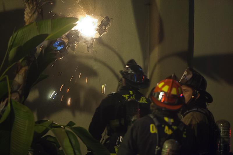 Fire Damages Fratelli's Italian Kitchen in Oceanside