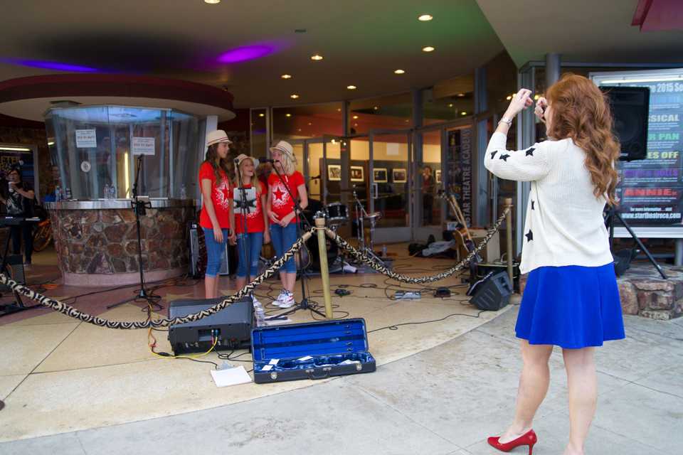 A marquee event: Oceanside’s Star Theatre Company celebrates restored landmark sign