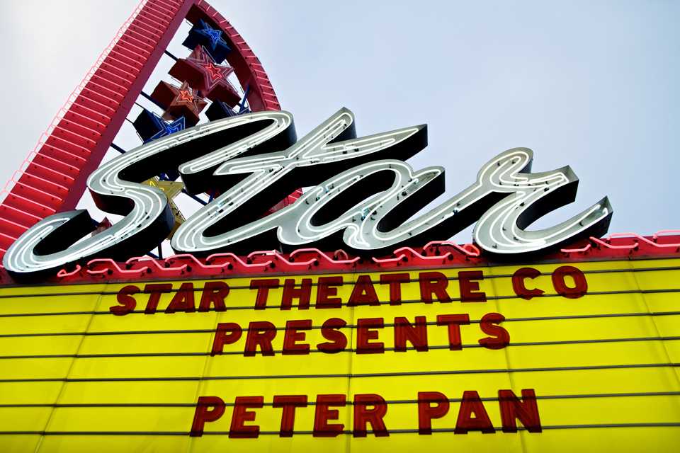 A marquee event: Oceanside’s Star Theatre Company celebrates restored landmark sign