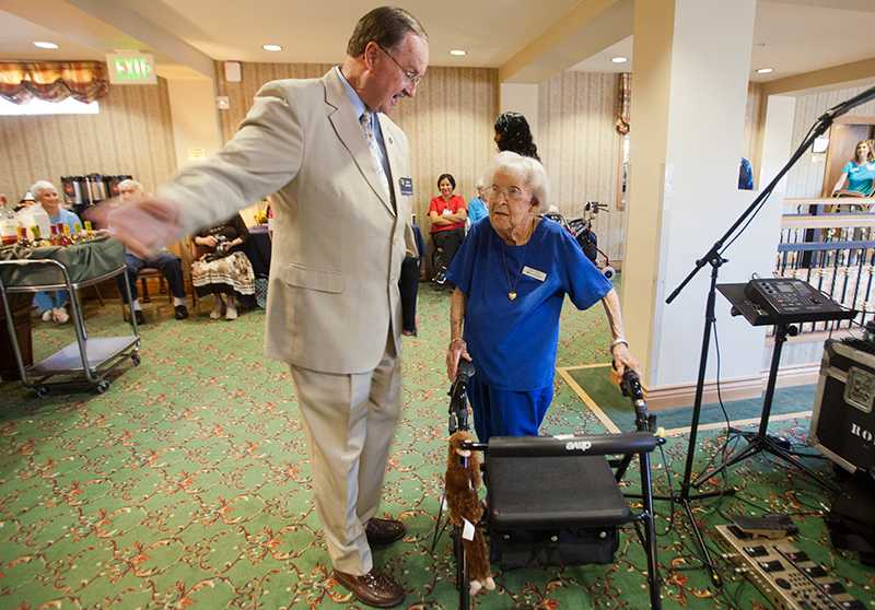 106 Years for Oceanside's Agnes McKee