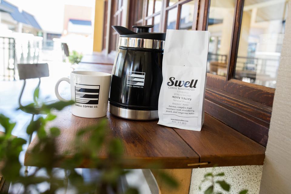 Swell+Cafe+brings+art+of+gourmet+coffee+to+rising+tide+of+interest