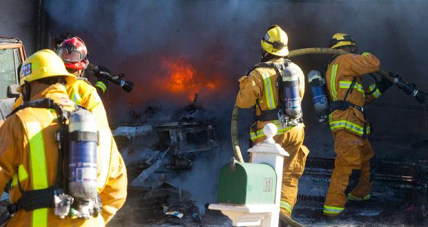 Christmas Day Fire in Oceanside Displaces Two