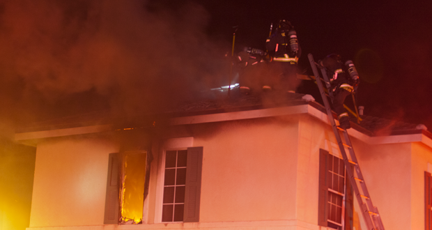 Fire+Displaces+Family+from+Oceanside+Home