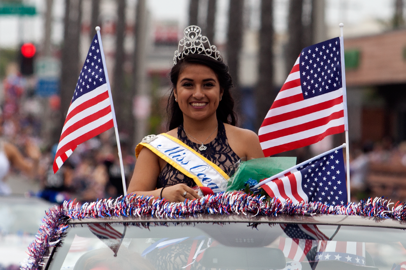Former Miss Oceanside Breana Bañuelos in the 2016 parade