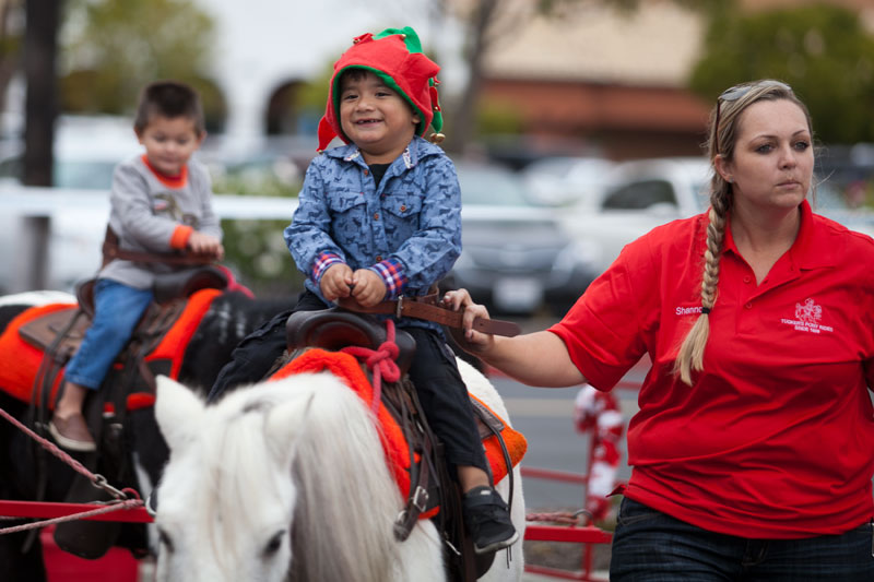 Snapshots from the Mission Marketplace Jingle Bell Jump-2016