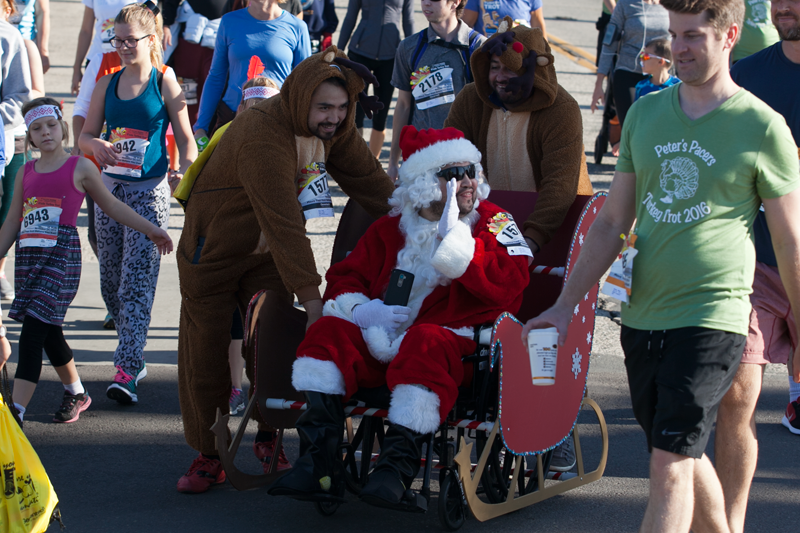 Snapshots from the Pacific Marine Credit Union, O'side Turkey Trot 2016
