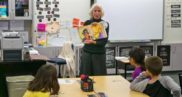 Award Winning Author A.B. Curtiss Celebrates the Carson Scholars Fund’s National Day of Reading with O'side Students