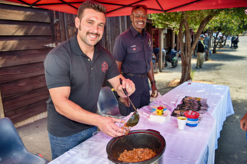 Chili Cook-off Rookies take Top Spot at Heritage Park Fall Fest