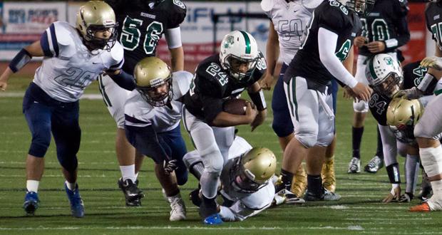 Kavika Tua(24) breaks through the Bonita Vista line