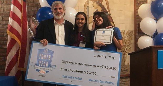 California State Alliance Chair John Eppstein, 2018 California State Youth of the Year Ariana Tahmas, and 2017 Youth of the Year Julie Hernandez -Both members from BGCO (Photo courtesy: BGCOceanside)