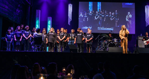 Andra Day and SDCC Choir performance (courtesy photo)