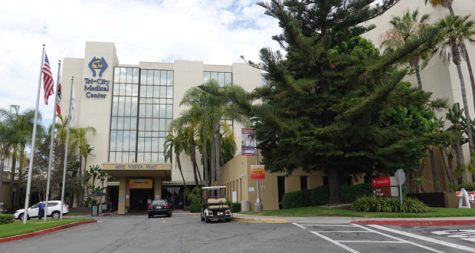 Pet Therapy Program for Patients at Tri-City Medical Center