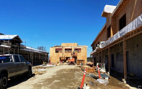 Sunset High School in Encinitas to keep its name, trustees decide