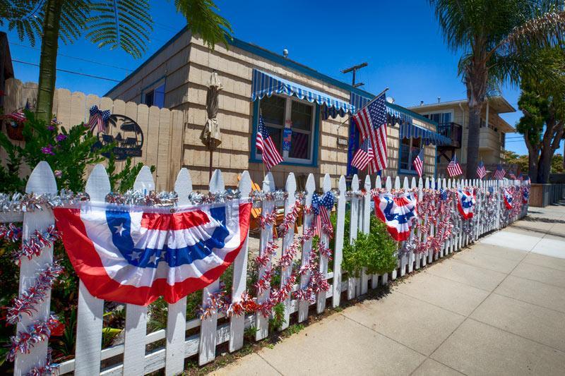 Patriotic Celebration Decoration Contest