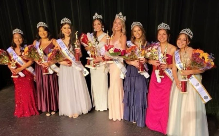 Miss Oceanside Rebeca Casanova (center left) and Miss Teen Oceanside Senna Zimmerman (center right) stand with the winning princesses June 4 at the Star Theater. (Courtesy photo)