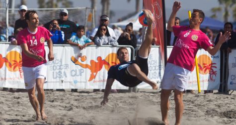 Pro beach soccer at Oceanside. (OsideNews file photo)