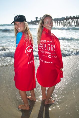 San Clemente duo Sawyer Lindblad and Rachael Tilly, pictured Sunday, Sept. 18 in Oceanside, were top winners at the Nissan Super Girl Surf Pro. Lindblad won the overall competition. Tilly won the Super Girl Longboarding Competition. (Super Girl Surf Pro photo)
