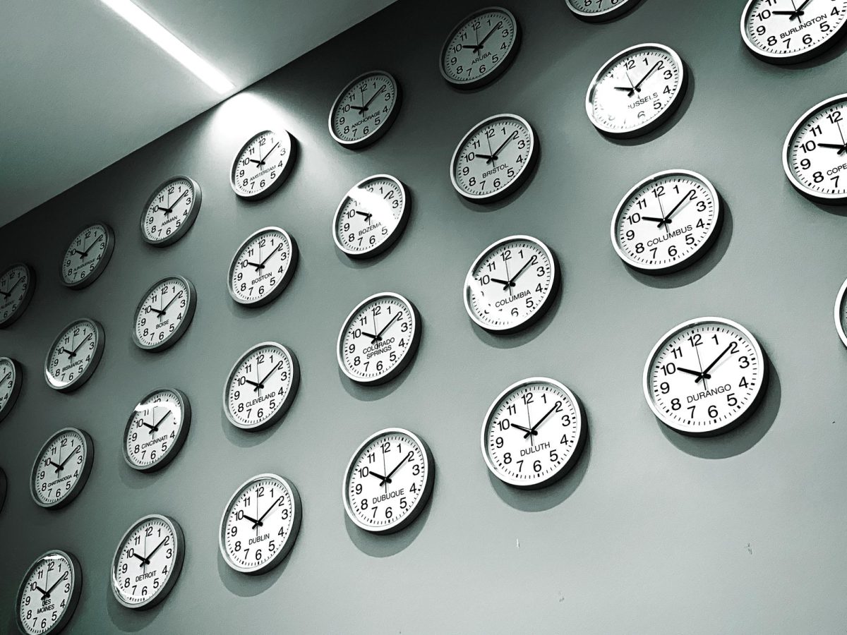 Clocks+representing+times+around+the+world.+%28Photo+by+Kevin+Klima%2C+iStock+Getty+Images%29