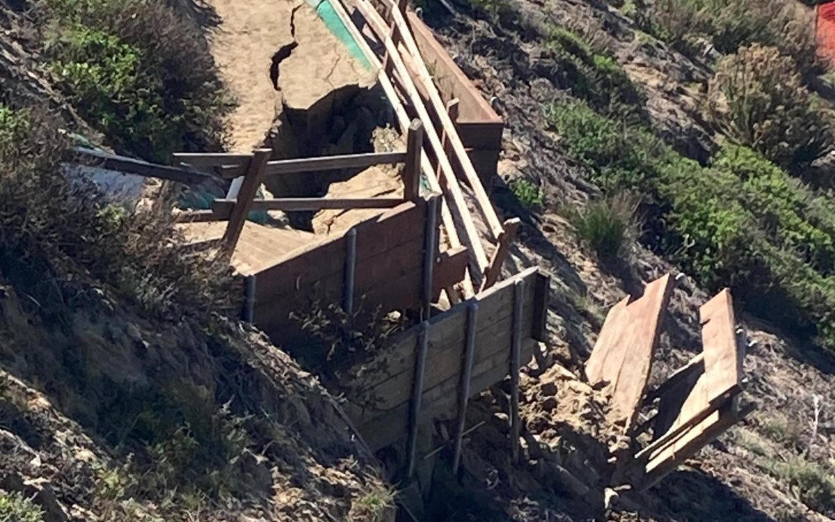 Damage to an access trail at Beacon’s Beach in Encinitas is shown Jan. 10 as a landslide continues to move westward. (Encinitas city photo)