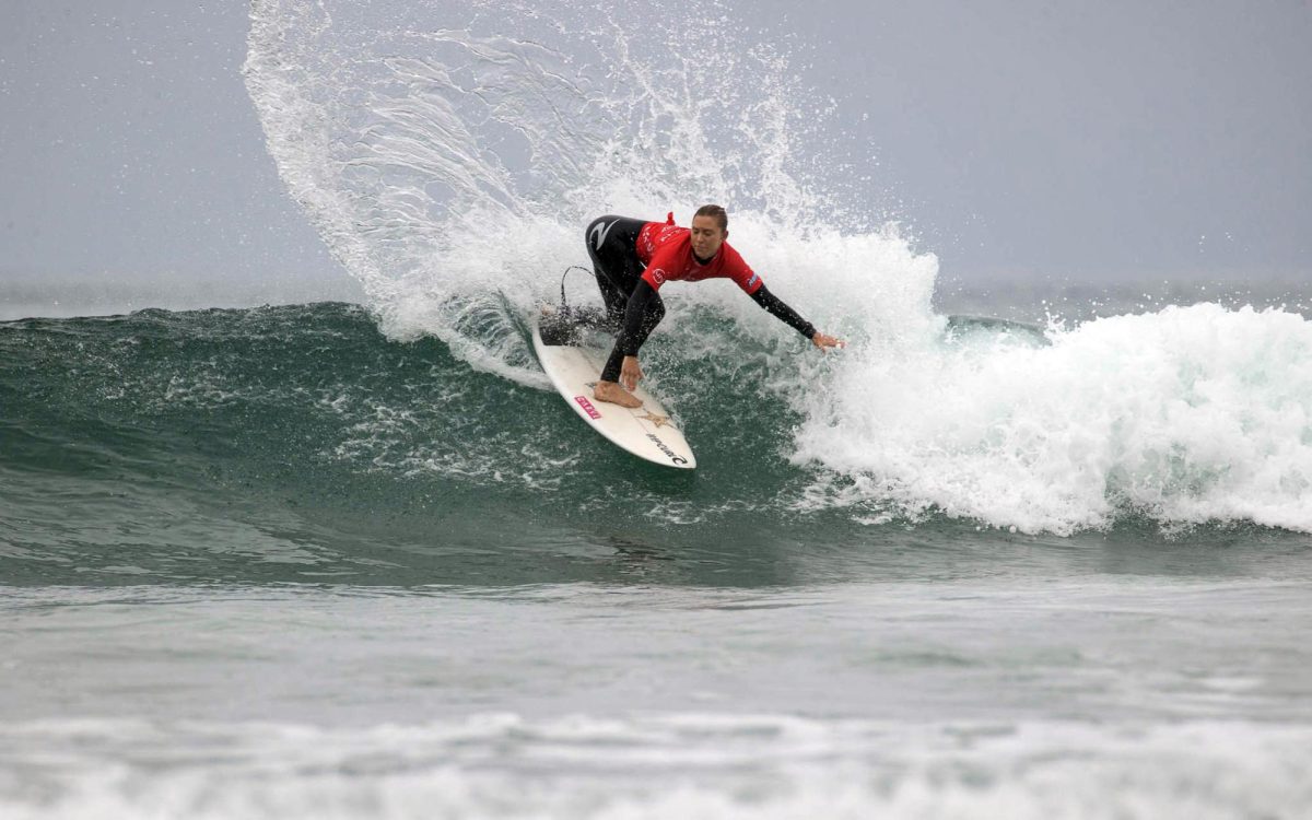 Encinitas native Alyssa Spencer surfs in Round of 16 Heat 4 of the Super Girl Surf Pro on Sept. 21, 2024. (Super Girl Surf Pro photo by Kurt Steinmetz)
